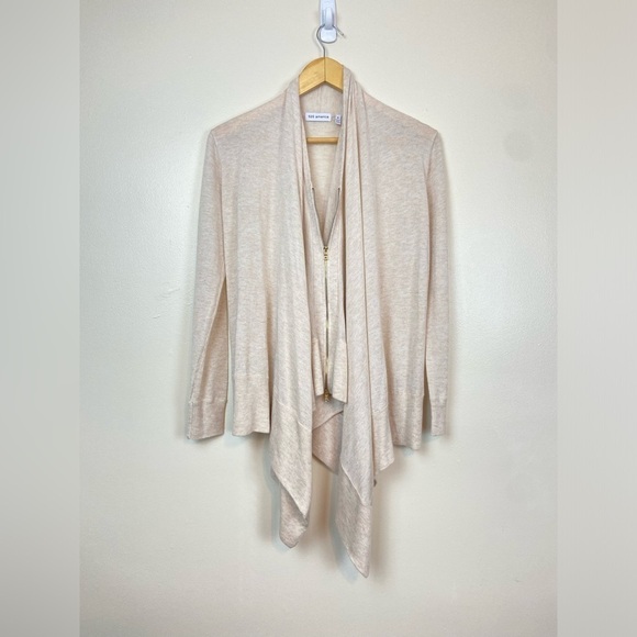 525 AMERICA ZIP FRONT DRAPEY CARDIGAN CASHMERE BLEND QUIET LUXURY - Picture 2 of 10